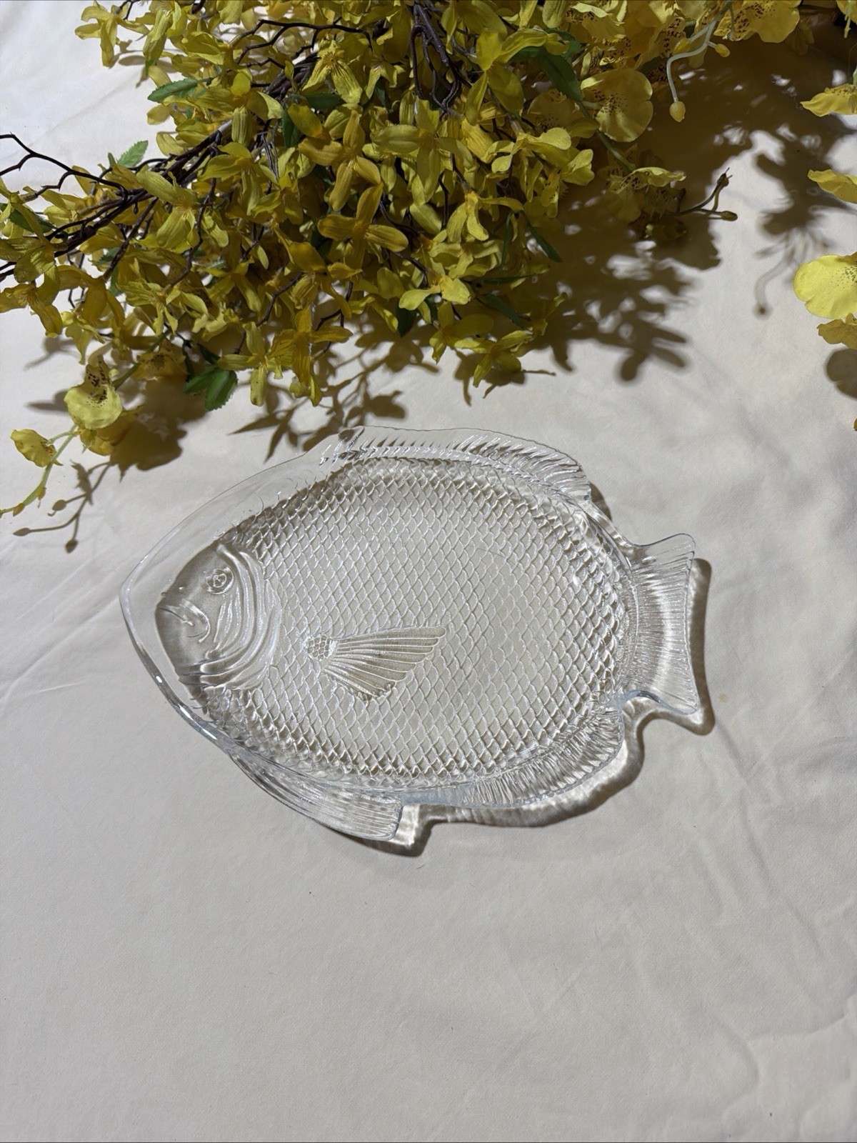 Vintage Clear Glass Fish Shaped Plates – Set of 8 – Mid Century Serving Platters