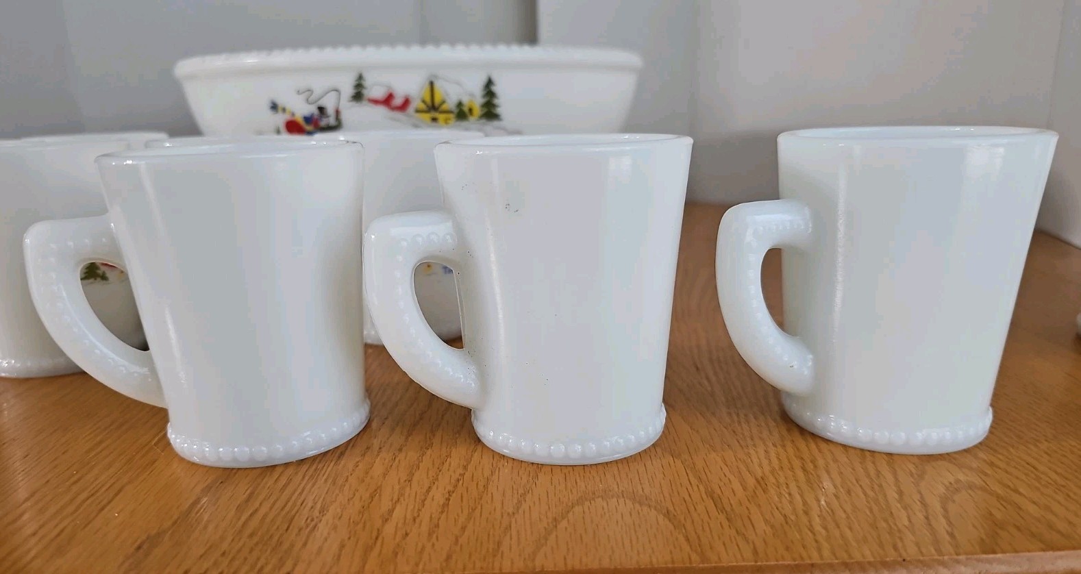 Vintage Tom & Jerry Milk Glass Beaded Punch Bowl & 11 Cups Sleigh Horses