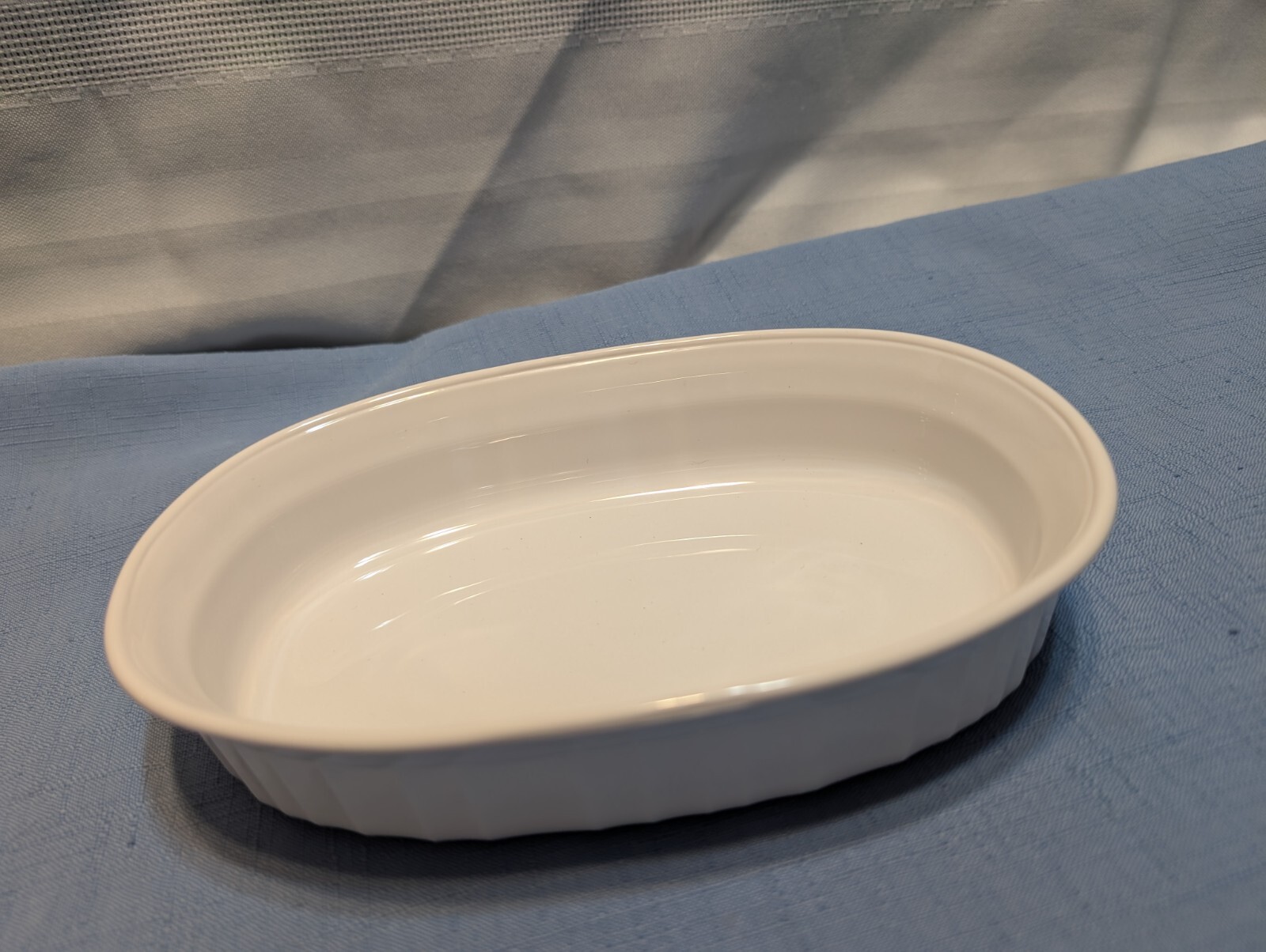 Corning Ware F-15-B French White Small Oval Casserole Baking Dish 15 oz 475 ML