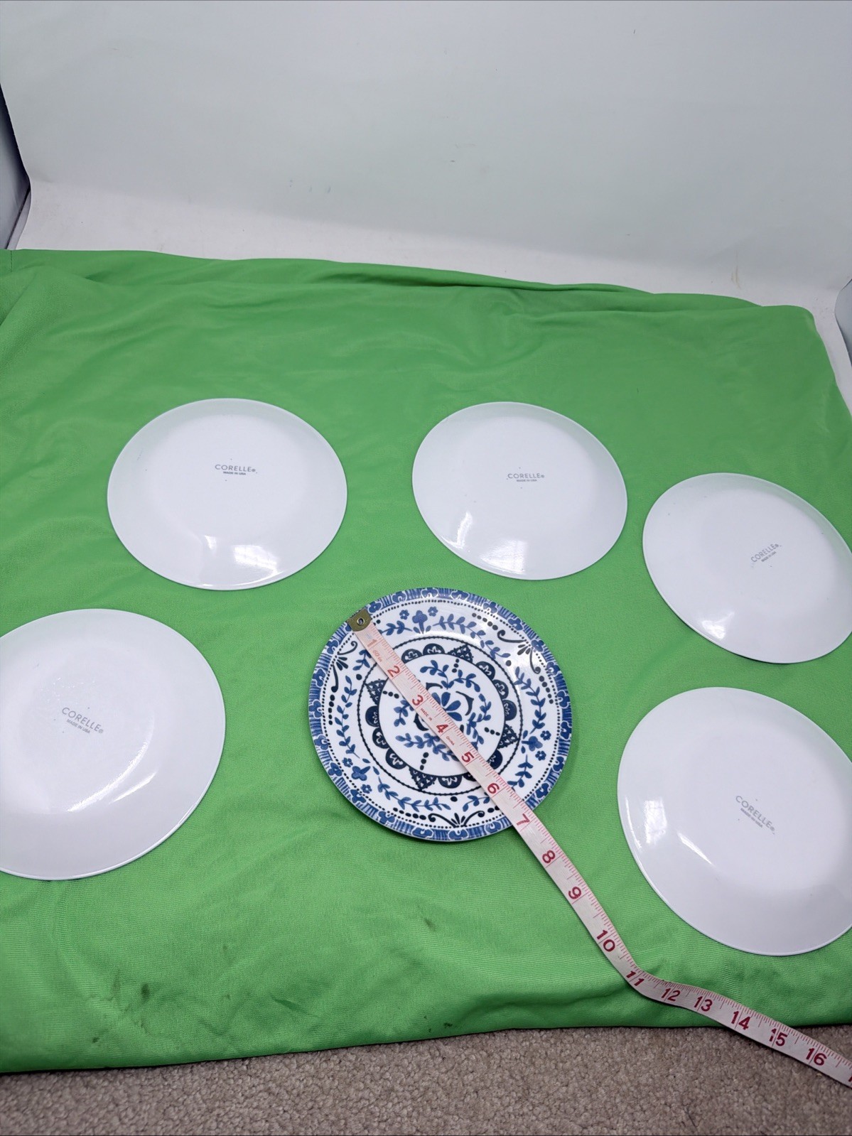 Set Of 6 Corelle Vitrelle Portofino Salad/Dessert Plates Blue Floral 6.75″