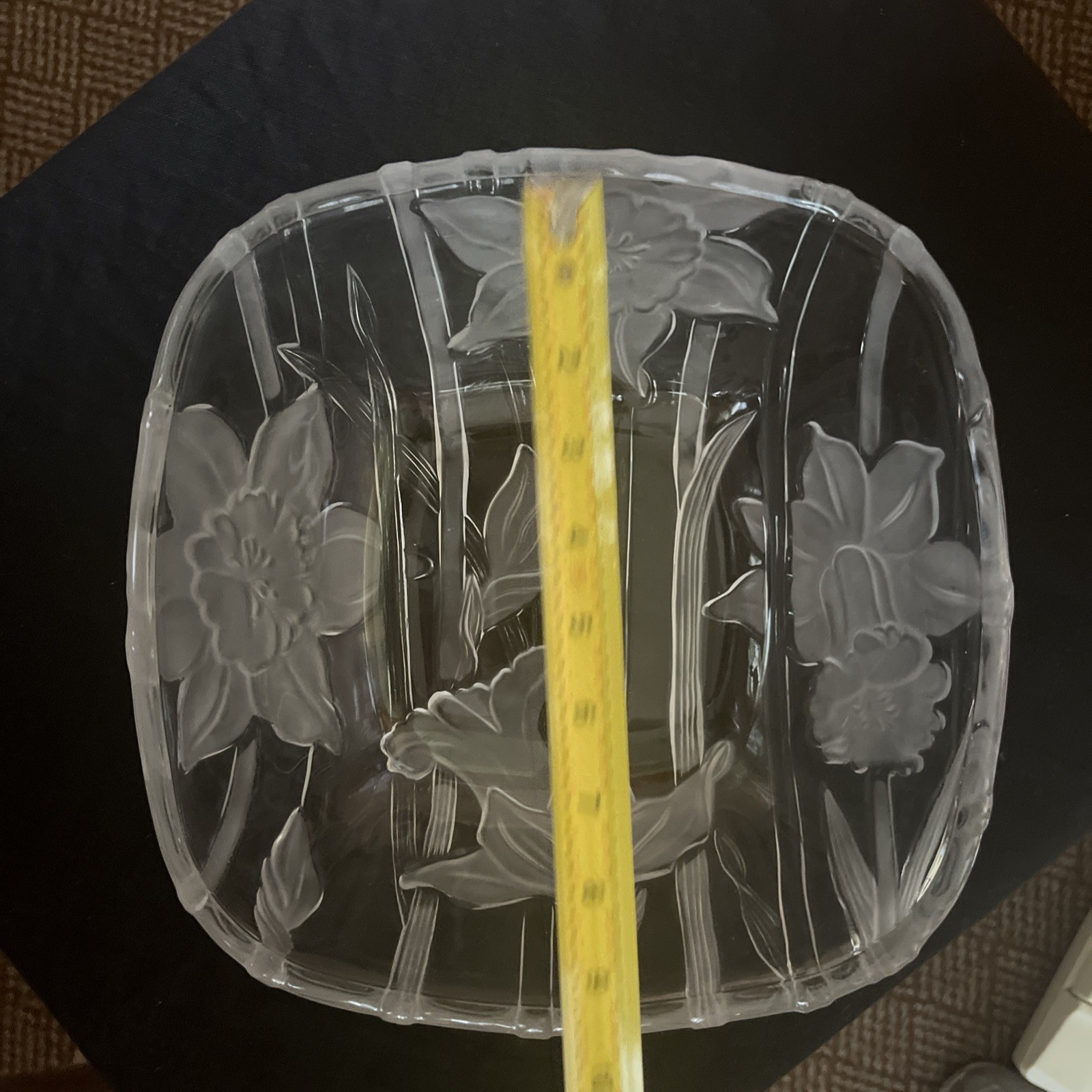 Vtg Rare Crystal Clear Studios 1989 Heavy Daffodils Serving Crystal Fruit Bowl