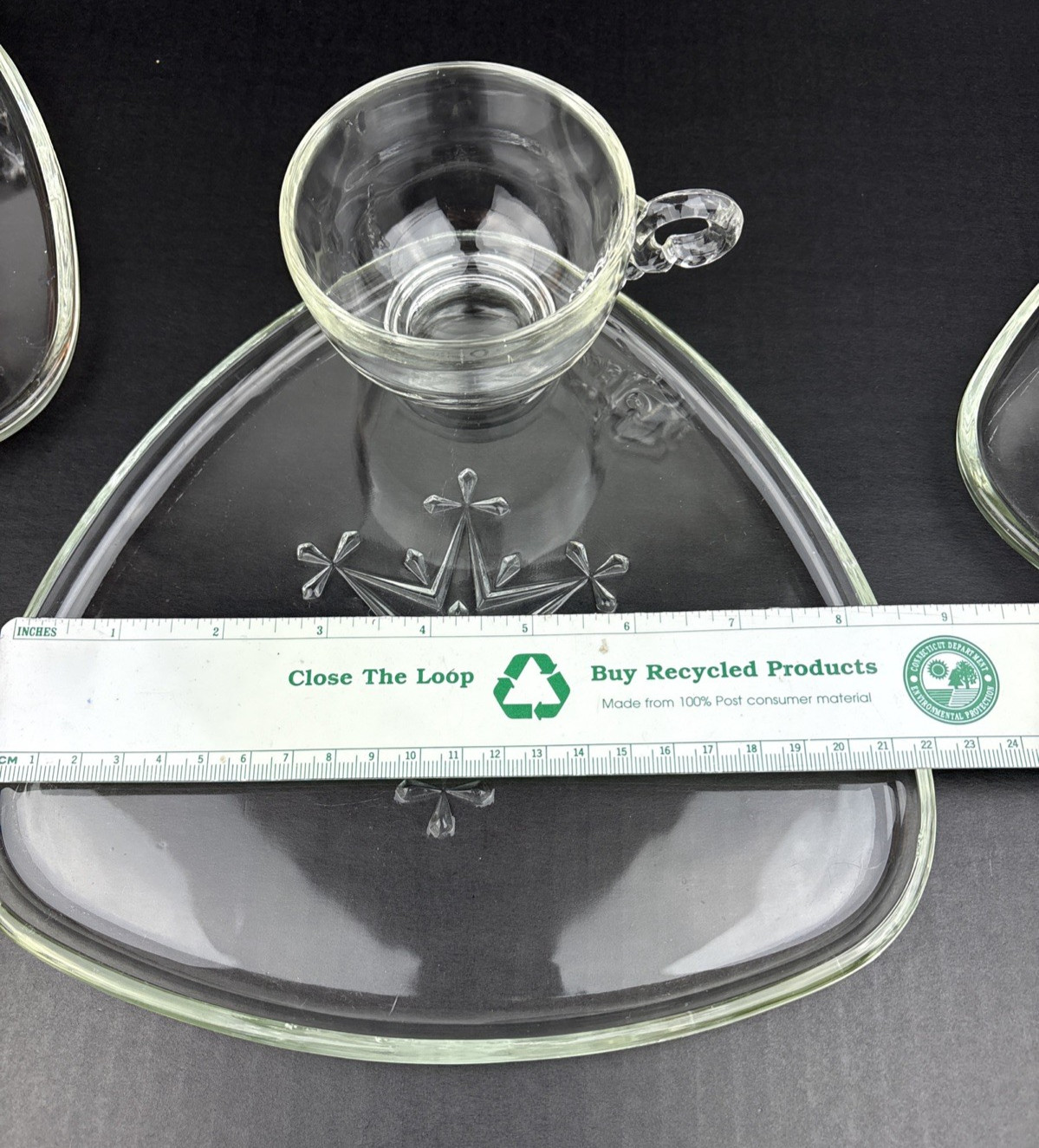 1950s Indiana Glass Snowflake Snack Set 6 Plates & 6 cups~12pc Smart Set ~MINT