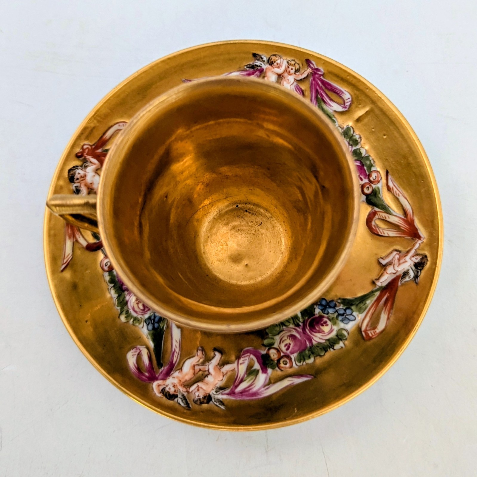 Antique 19th Century Gold Capodimonte Cherub Design Demitasse Cup Saucer N