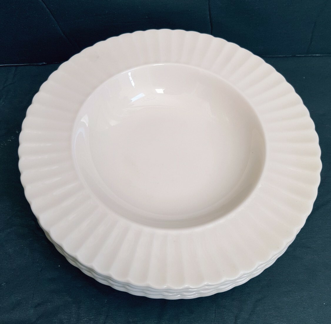Set of 4 Lenox Temple Off White Rim Fruit/Dessert (Sauce) bowls UNUSED