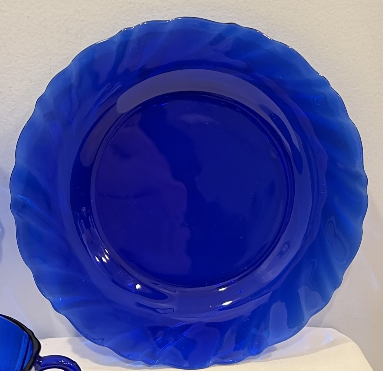 Vintage 4 Piece Place Setting Rivage Cobalt Blue by Duralex Swirl Design France