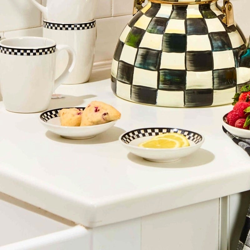 NEW Mackenzie-Childs Courtly Check Everyday Pinch Bowls, Set of 2