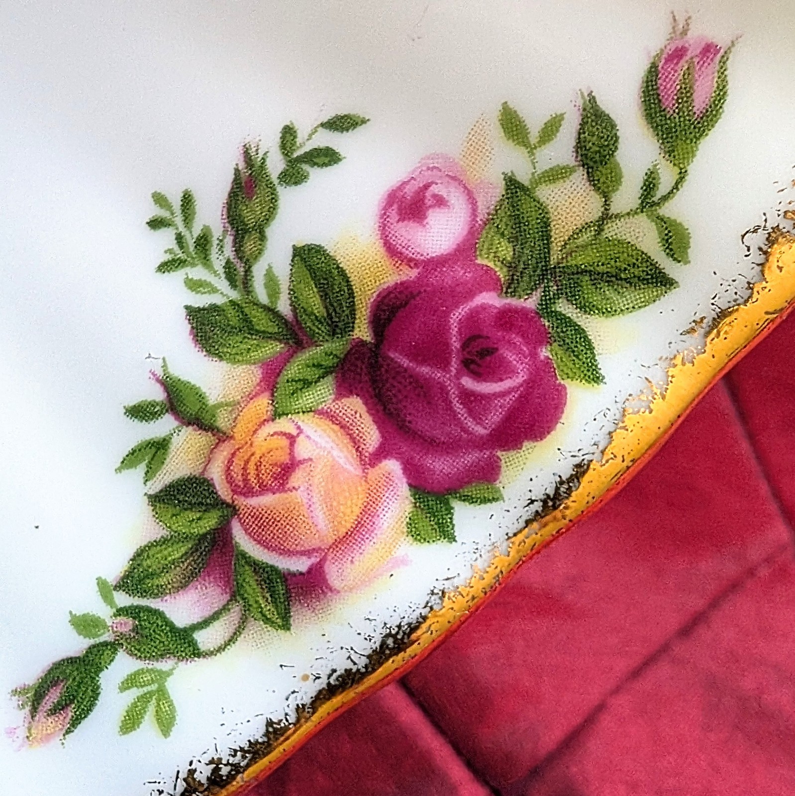 Perfect 1962 Royal Albert Old Country Roses 9″ Oval Vegetable Serving Bowl Dish
