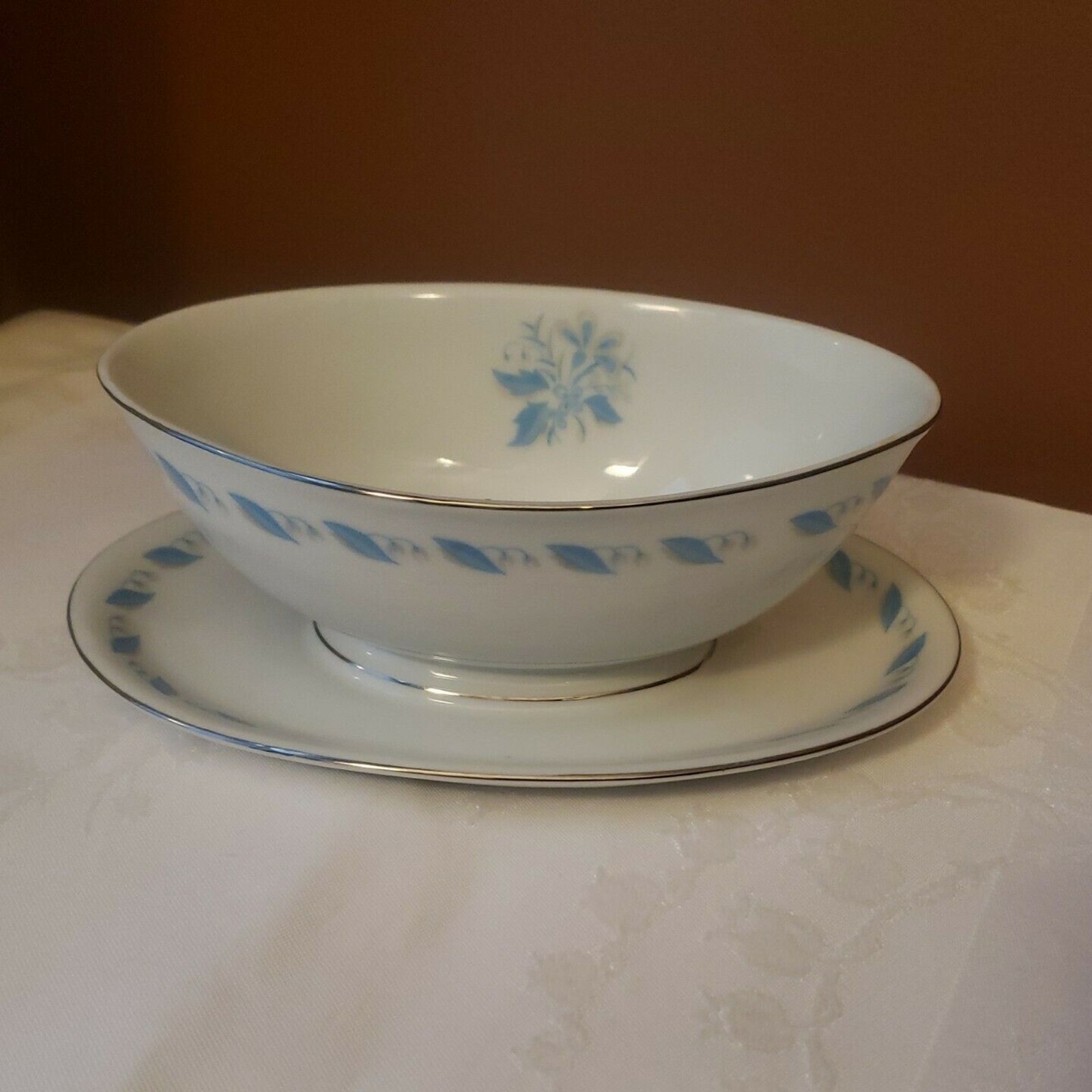 Abalone China Sky Flower Gravy Boat Vintage Japan MCM White Blue Platinum Trim