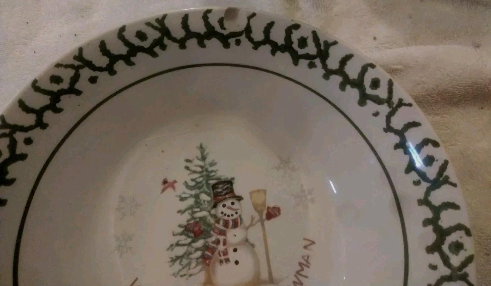 “We Can Build A Snowman” Round Serving Bowl Stoneware Christmas See Picture #3