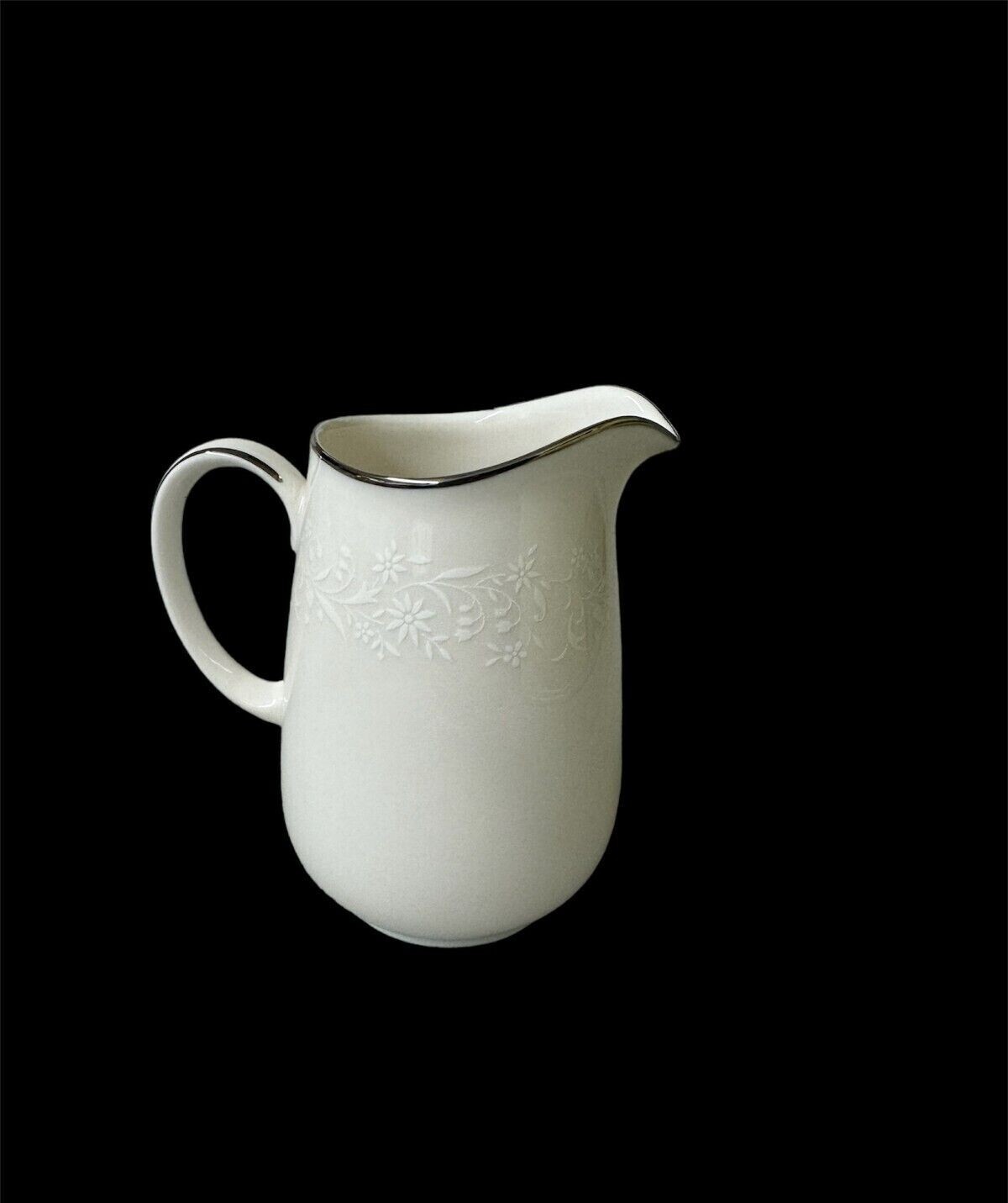 Noritake Ivory China 7541 Lorelei Cream & Sugar Bowl with Lid, Excellent Cond.