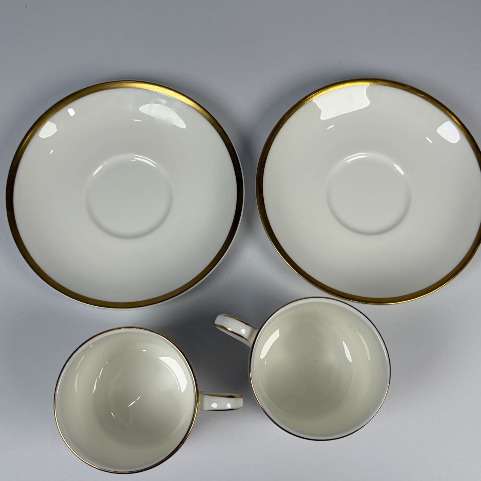 2 Royal Doulton ‘Alice’ Bone China Demitasse Cup & Saucer Sets H5122 England