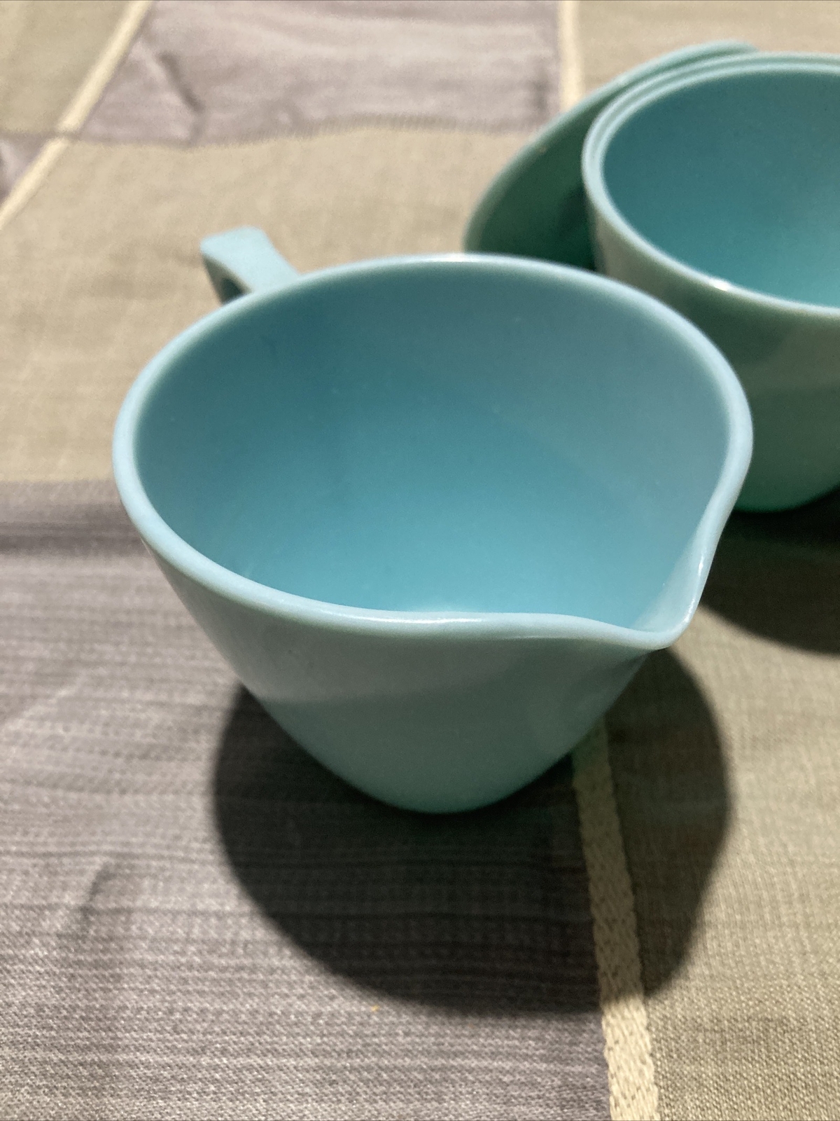 Vintage Turquoise Creamer And Sugar Bowl – Similar To Melmac Material