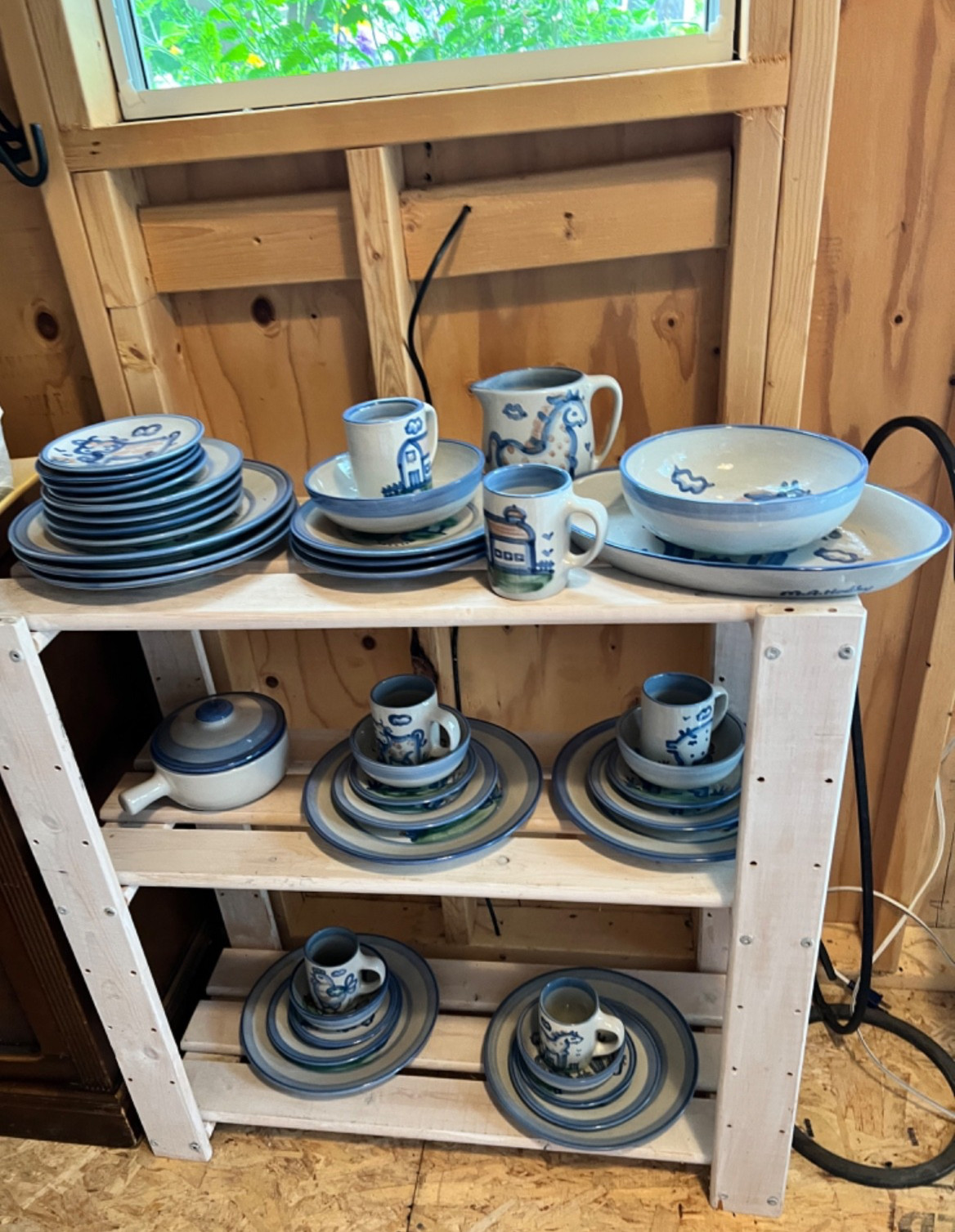 Lovely Collection of Mary Alice Hadley Stoneware, Country Scene, 41 Pieces