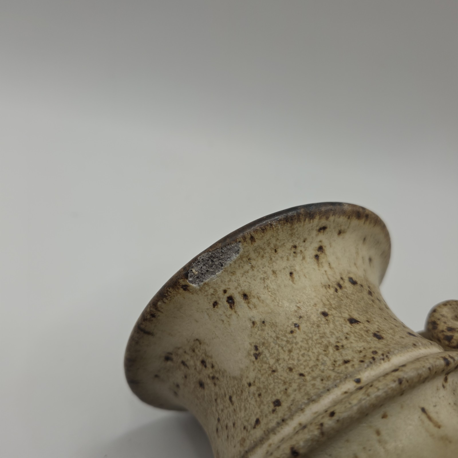 Vintage Studio Art Pottery JOHN SCHULPS Vessel 6.5in