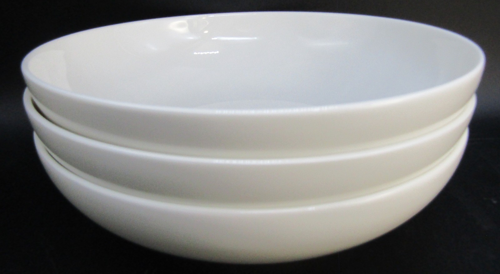 Red Vanilla Royal Fine China 7 3/4″ Round White Soup Bowls, Set of 3.
