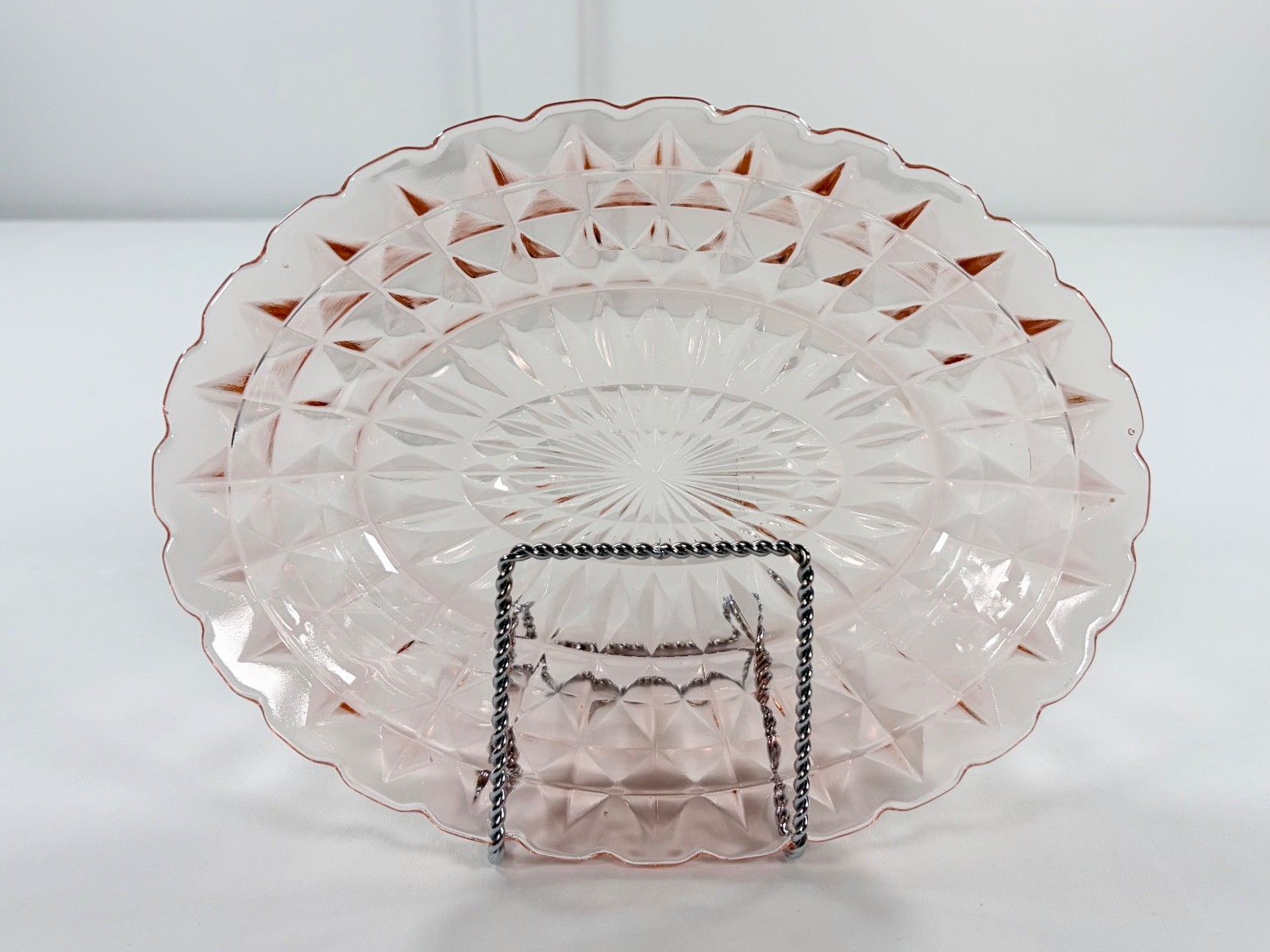 2 Vintage Jeannette Windsor Diamond Pink Depression Glass Oval Serving Bowls Set