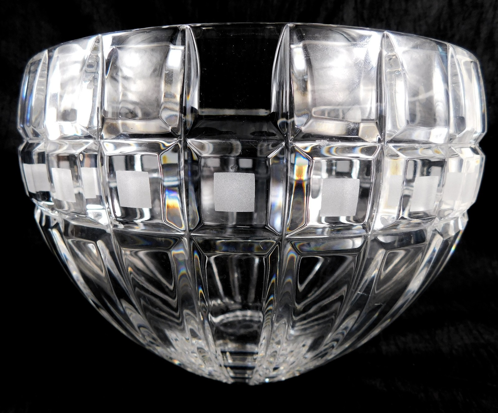 Waterford Quadrata 9 inch Round Serving Bowl # 27052