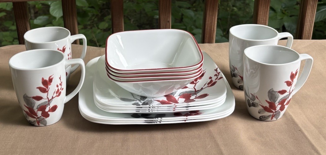 Corelle Kyoto Leaves 15 Pc Square Set 3 Dinner Plates 4 Luncheon 4 Bowls 4 Mugs