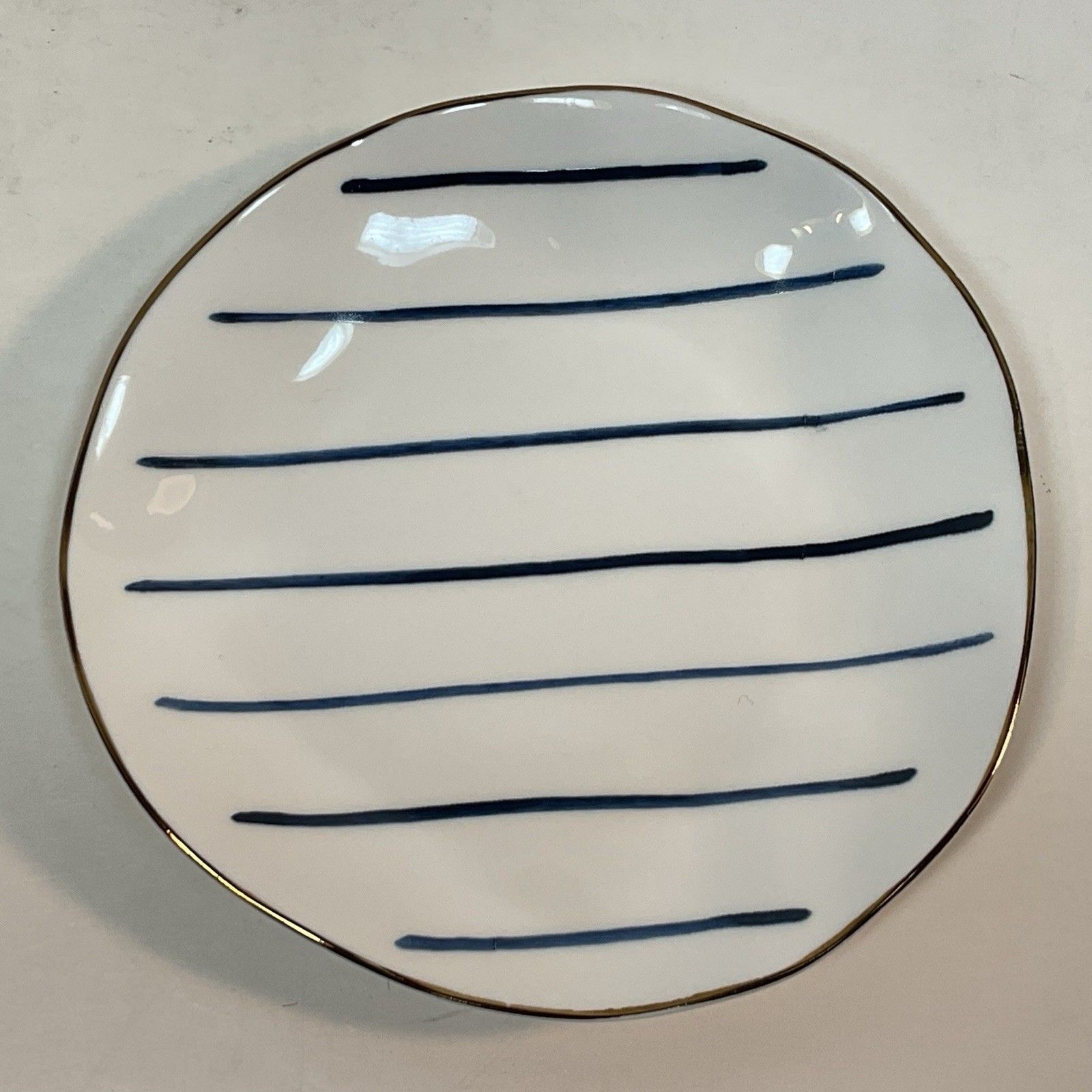 Lenox China BLUE BAY Dessert Plates 6 1/4” Set of 4 Blue White Mixed Bread NEW