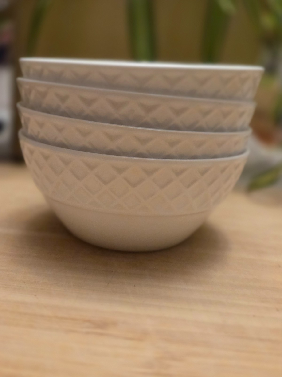 Mikasa Trellis Fruit Bowls 4.5″ Diameter White Bone China Set of 4