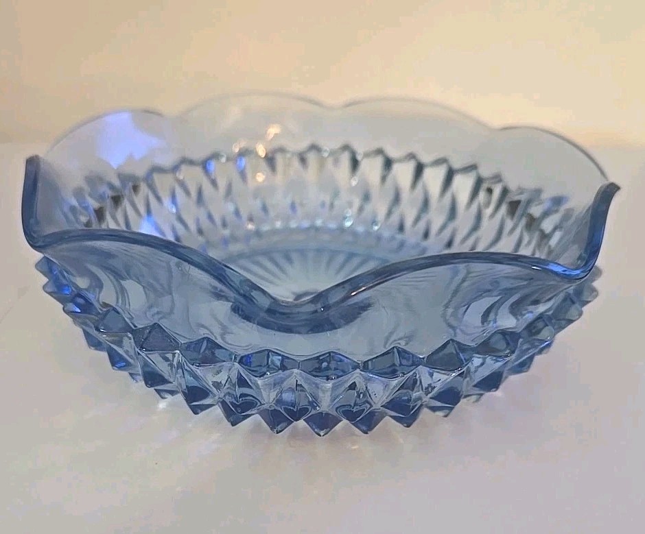 Vintage Indiana Glass Co. “Diamond Point” Blue Scalloped Candy Dish