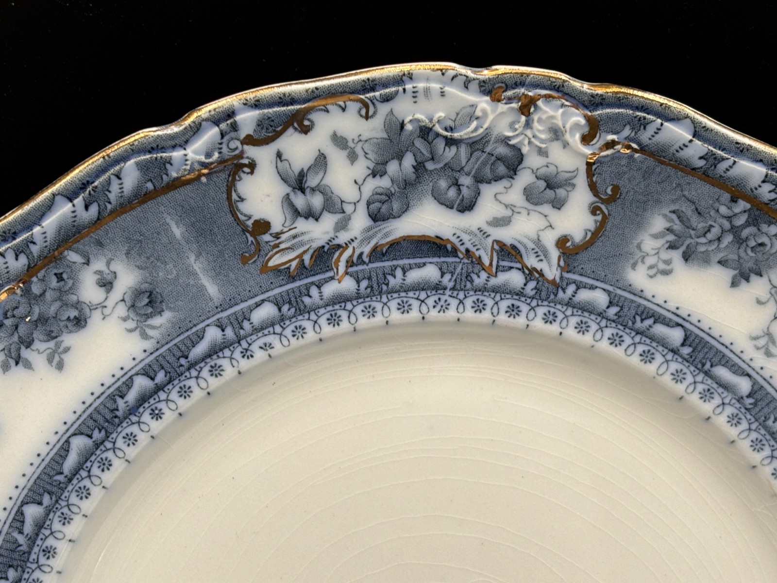 Wedgwood “PHOEBE BLUE” ~ England ~ Set of 3 ~ Dinner Plates ~ 10 1/4″ **crazing
