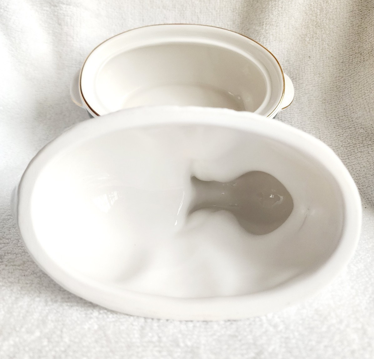 Mackenzie Childs White Rabbit Ceramic Lidded Dish Courtly Check NEW! *OPEN BOX*