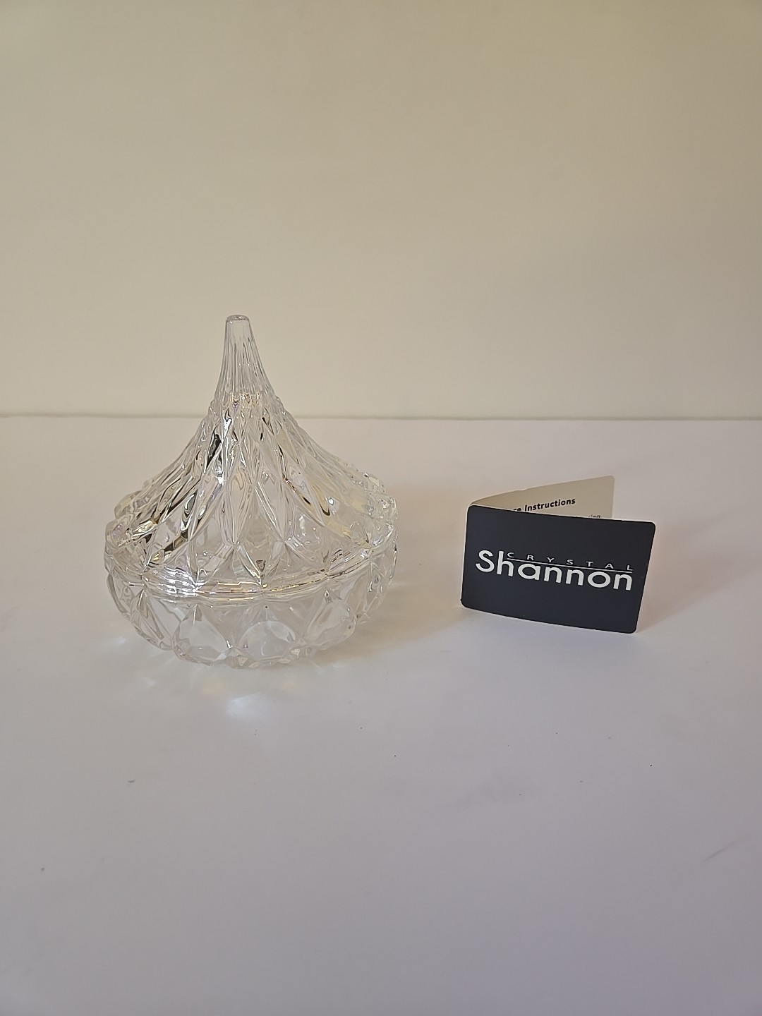 Glass Crystal Hersheys Kiss Shaped Shannon Candy Dish Trinket With Lid Clear NEW