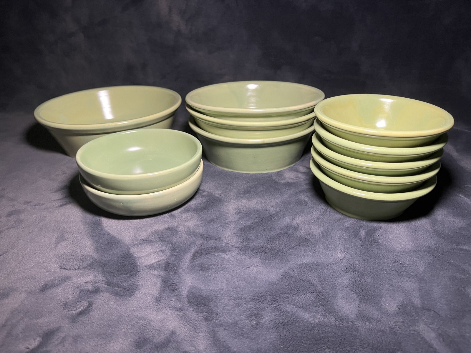 Green La Solana Pottery Set (Cups, Plates, Bowls, Baking Dishes) Good Condition