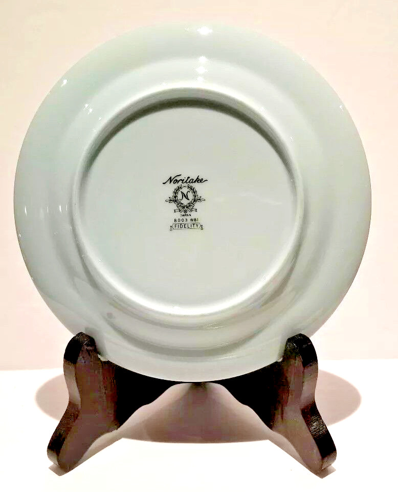 Noritake Fidelity Bread Plate Blue White Flowers Platinum Trim 6 1/4 Inch