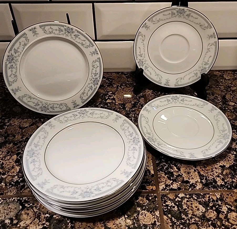 Sheffied Blue Whisper Fine China Set Of 8 (6) Bread Butter 6 3/8″ (2) Saucers 6″