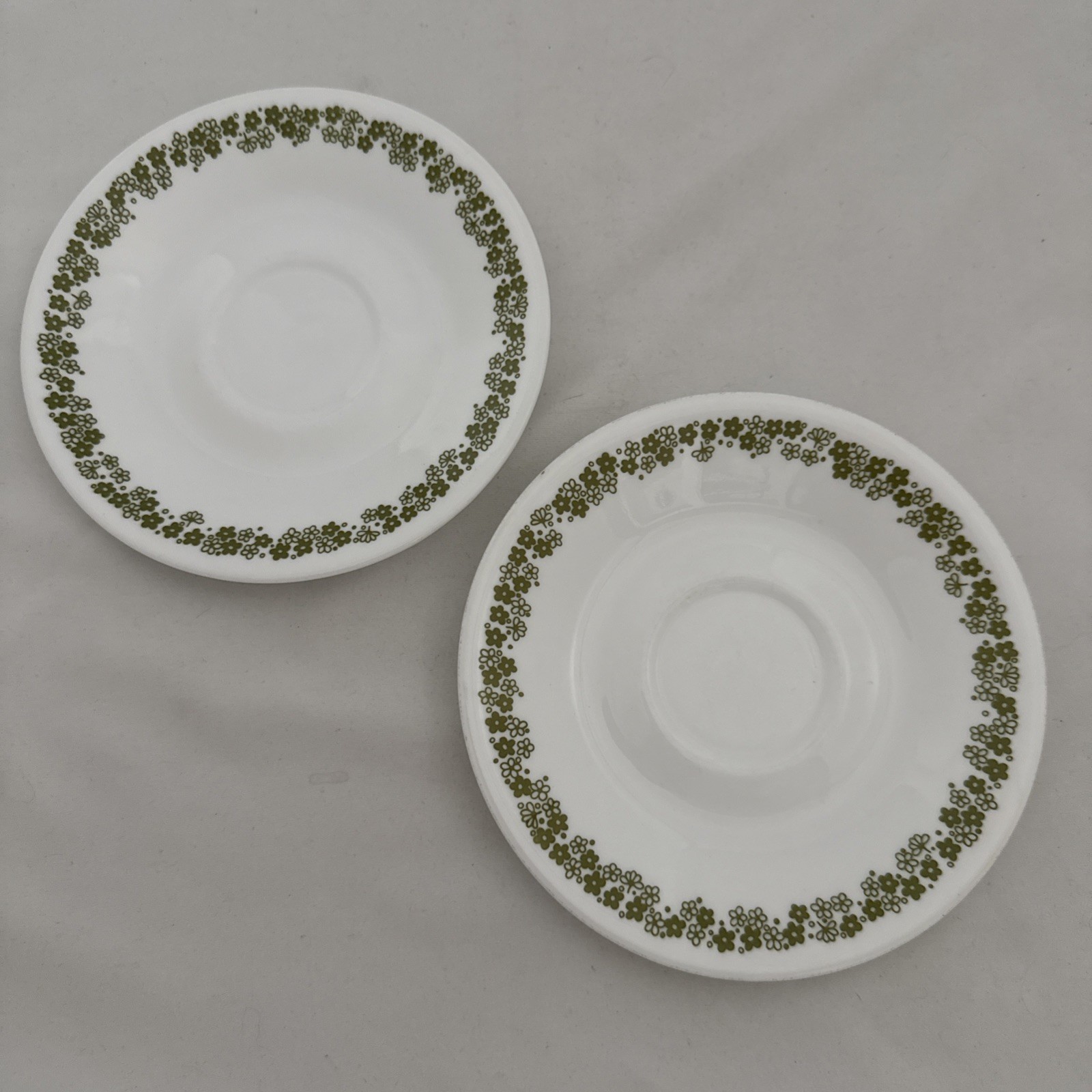 Corelle by Corning Crazy Daisy Spring Blossom Saucers 6 1/4″ Vintage Set 8