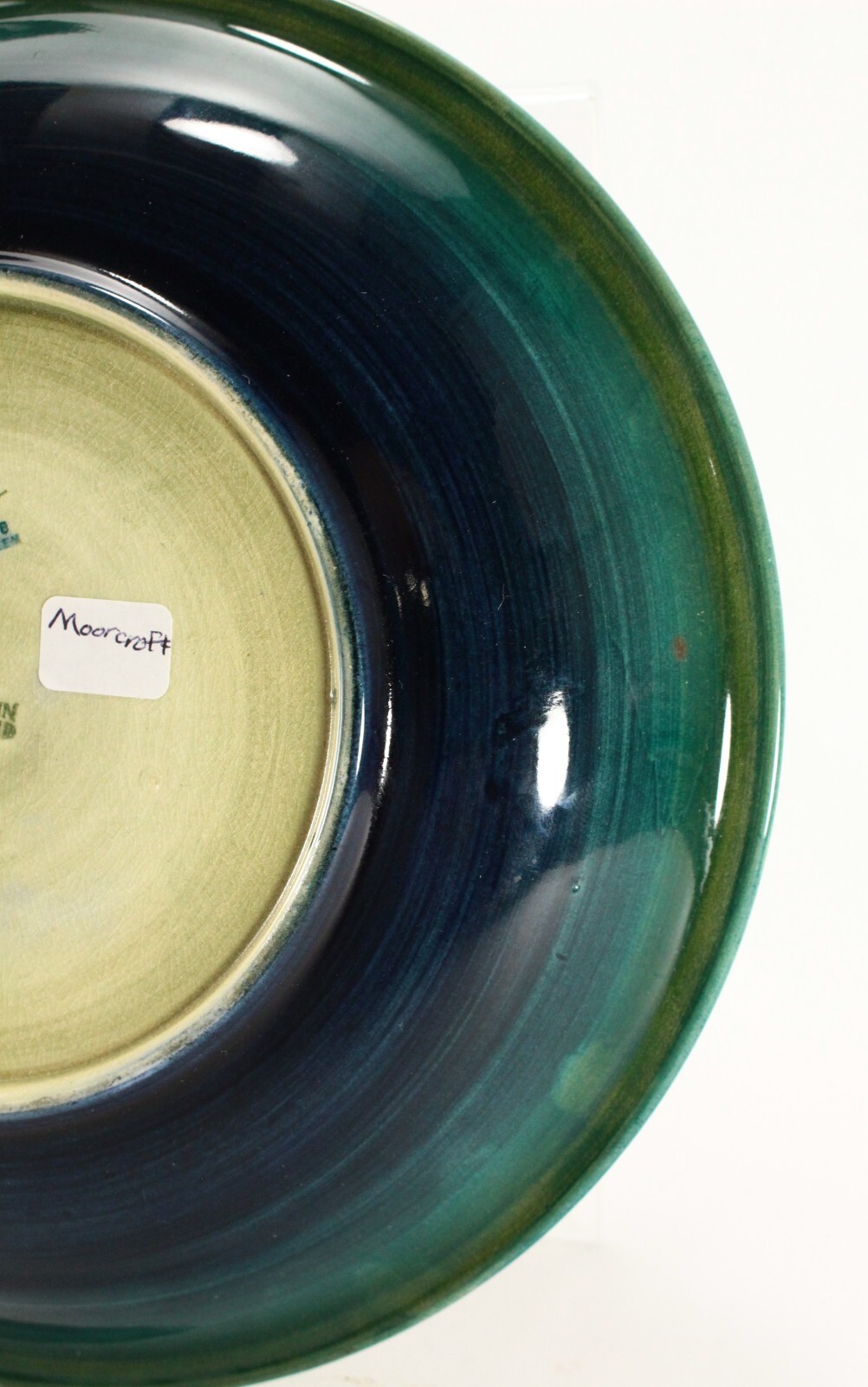 = 1930s Moorcroft Pottery Flambe Plate With Leaf & Berry Green Glaze England 9″