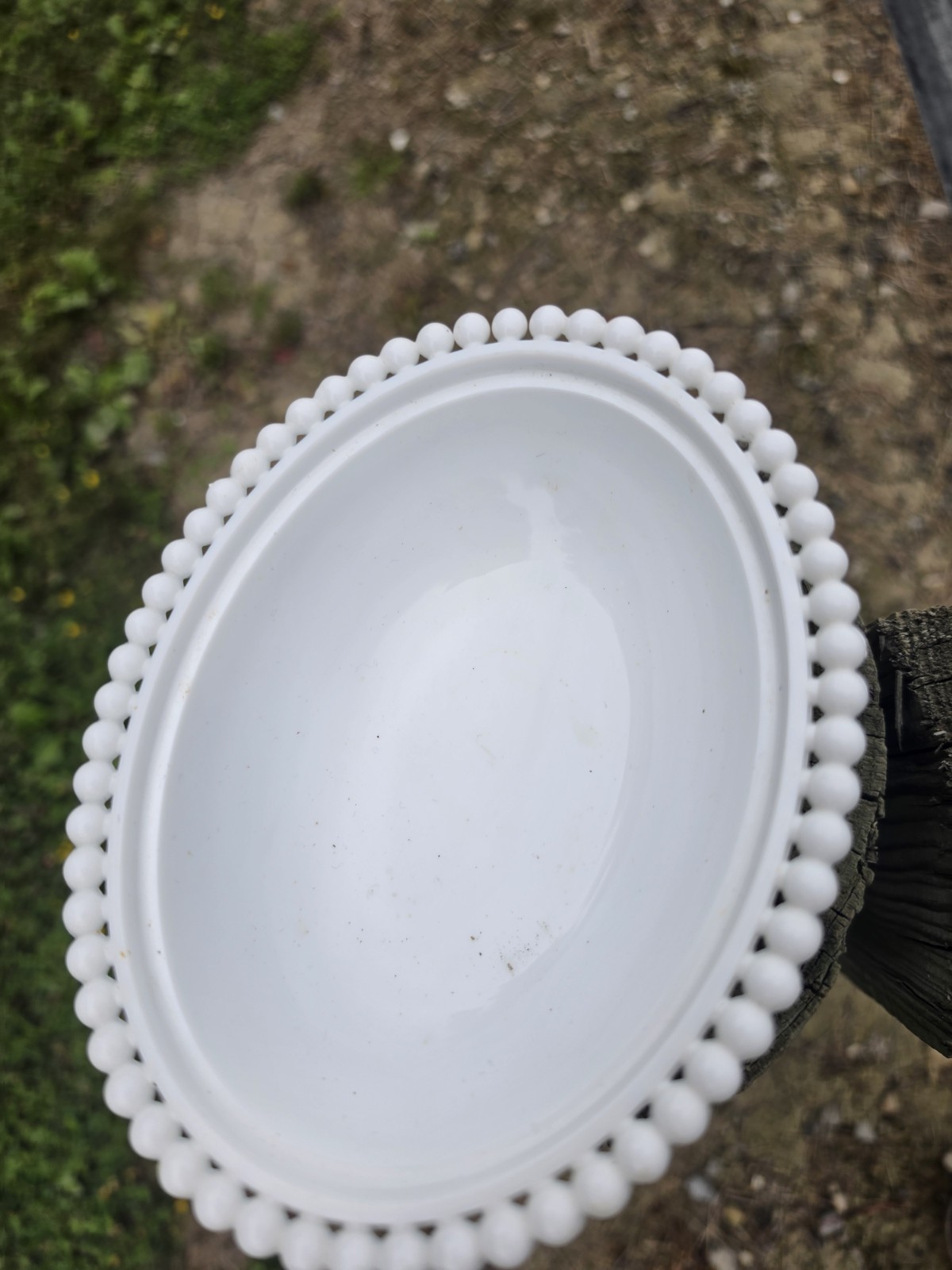 Slotted Indiana Milk Glass 7″ Hen on Nest Open Bead Stippled Nest Vtg 1960’s