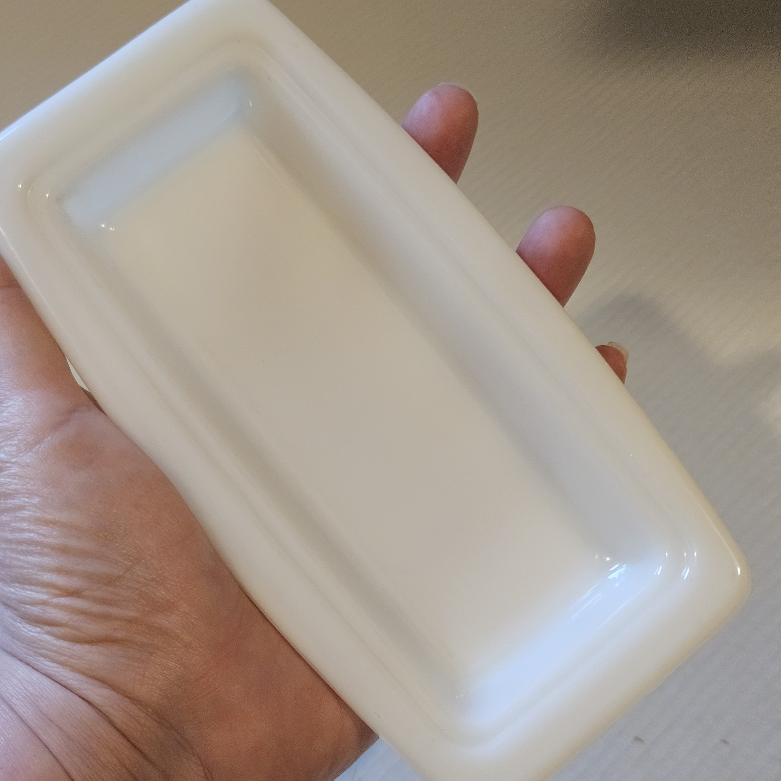 Pyrex 72-b Harvest Wheat Covered Butter Dish