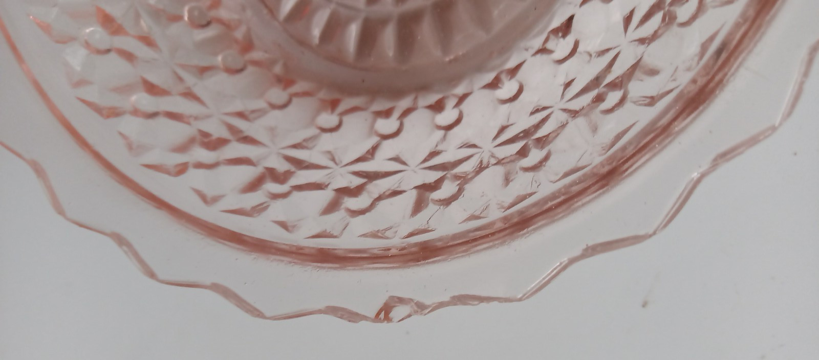 Jeannette Pink Depression Glass Holiday Buttons and Bows 19 Piece Set