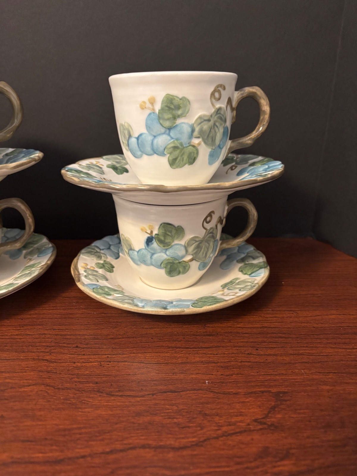 Set of 6 Vintage Metlox Poppytrail Vernon SCULPTED GRAPE Cups & Saucers