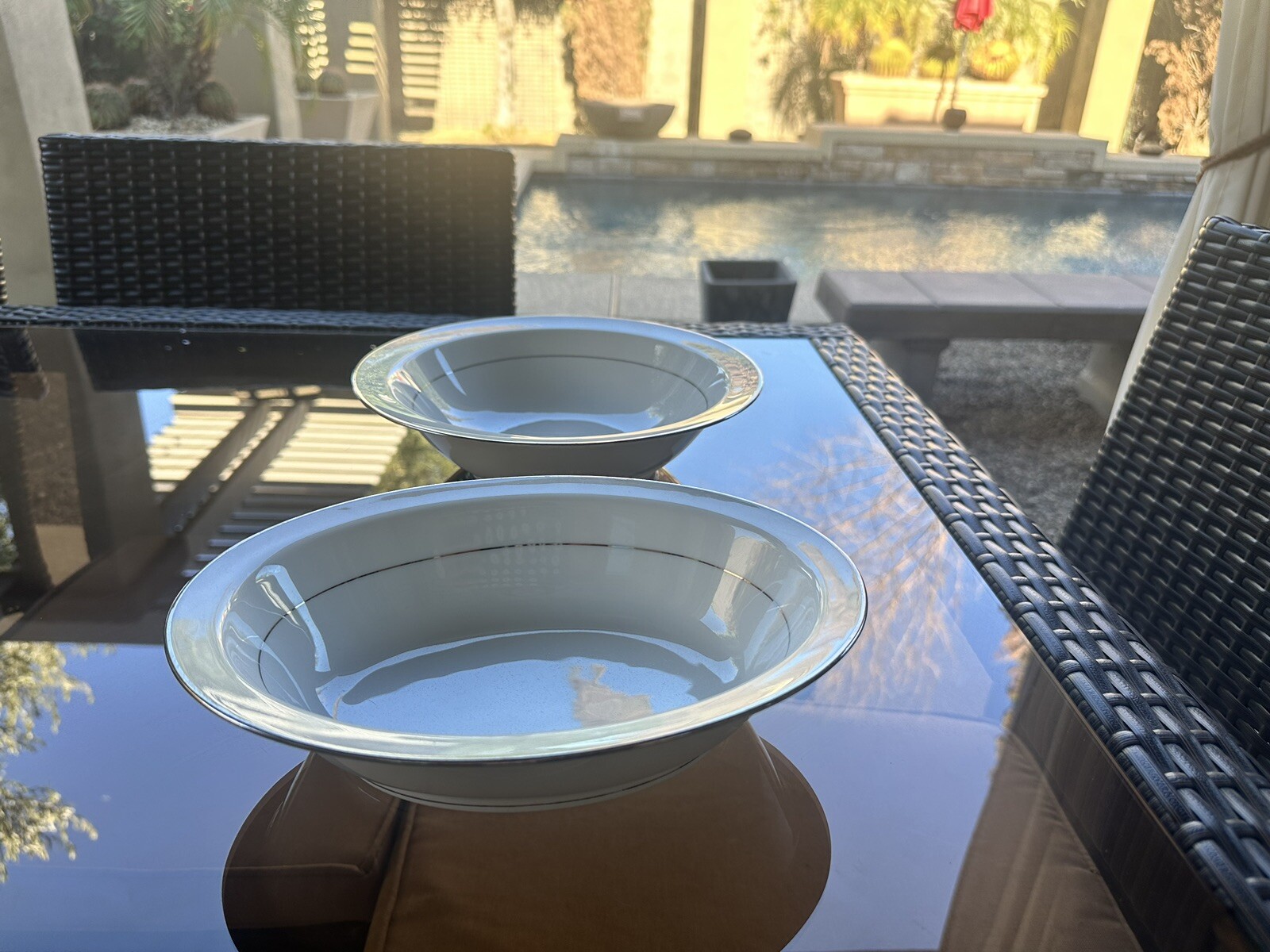 Set of 2 Noritake Envoy Serving Bowls – Round 10” & Oval 10” x 7.5” Japan