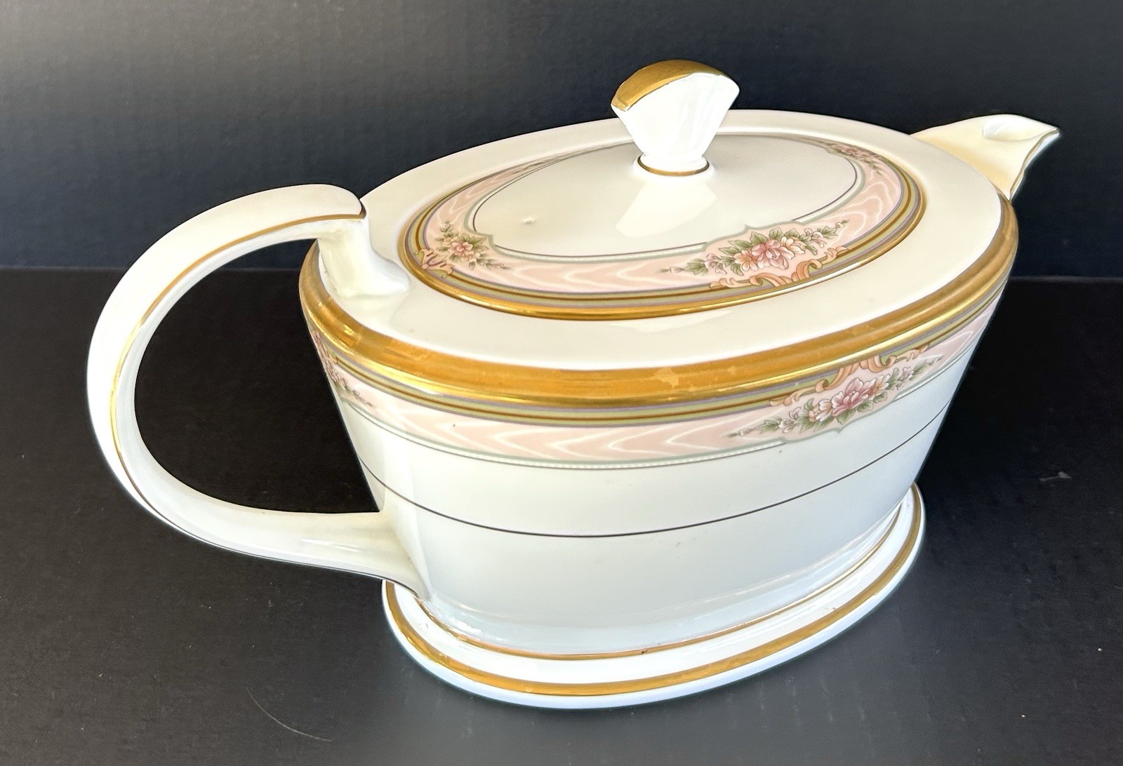 Noritake Bone China Romanticize Teapot Pot Pink Floral Band