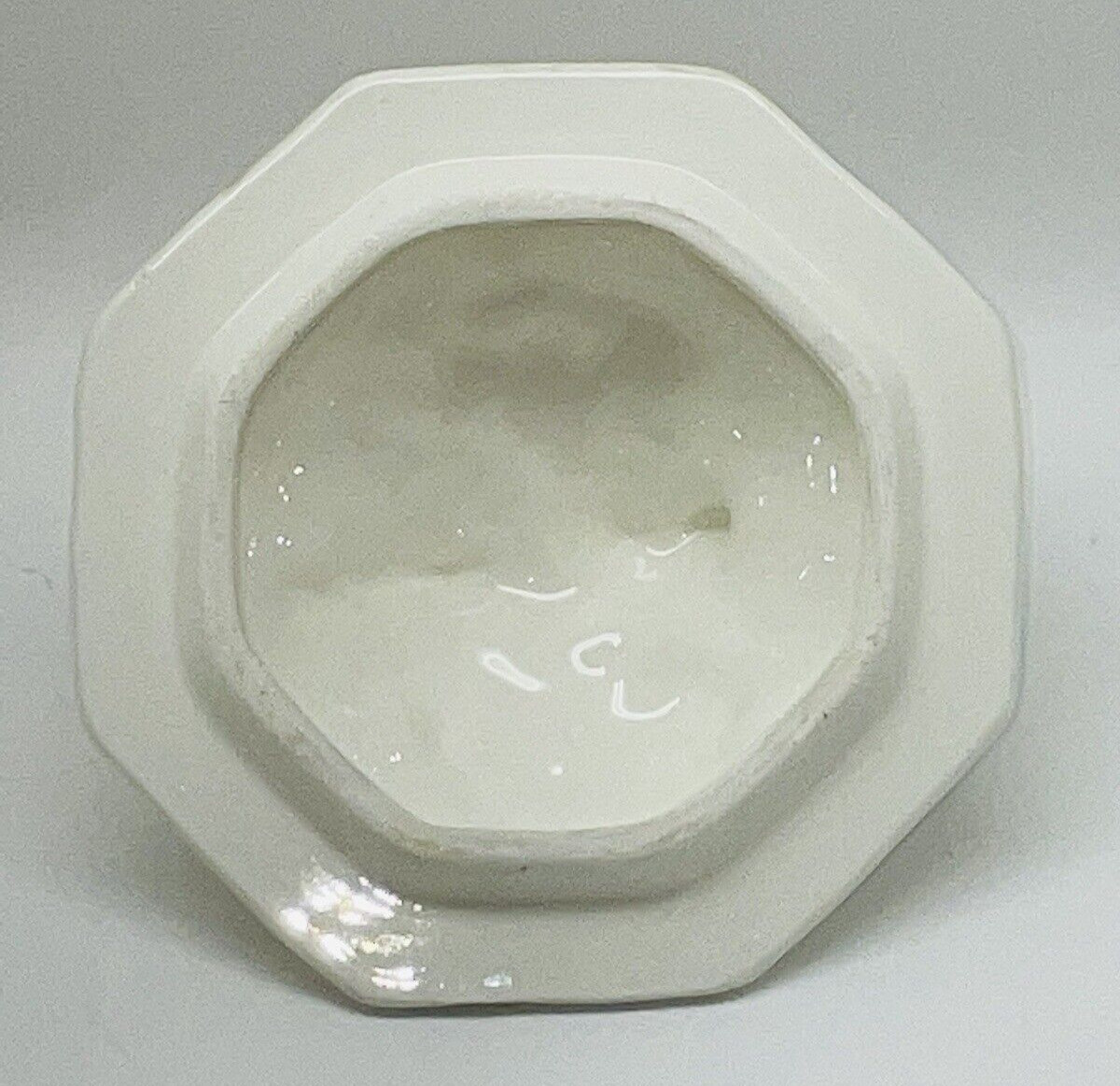 LEFTON’S Lidded Embossed Grapevines Pedestal Candy Dish VTG #3030 7.5” Tall
