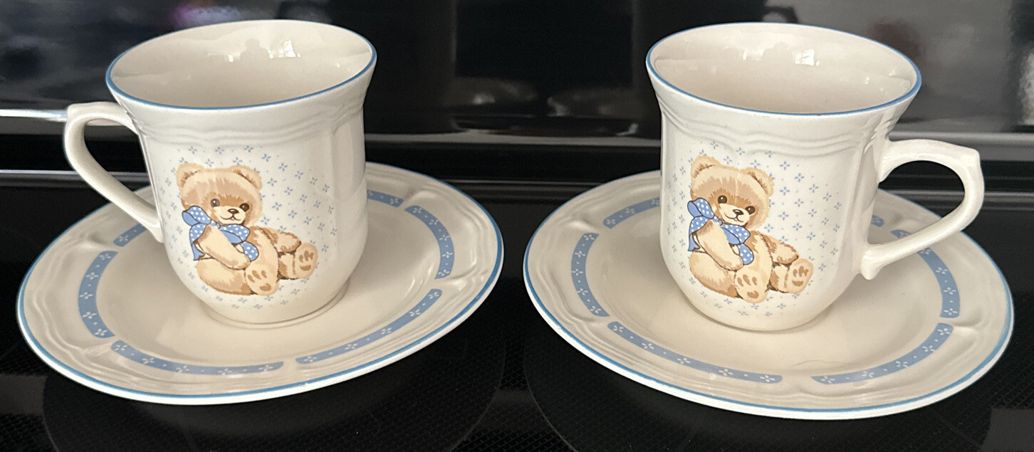 Tienshan Country Bear Theodore Teddy 2 Cups W Saucers Stoneware 3.5″ high