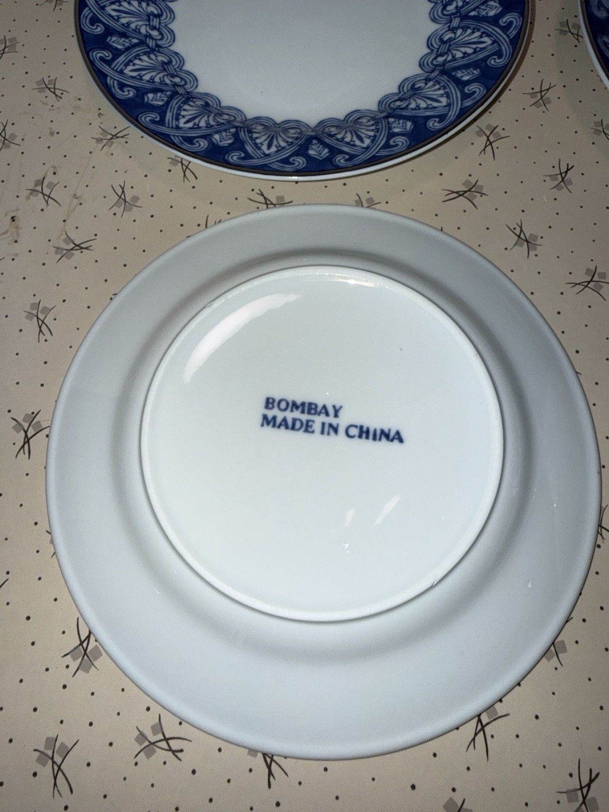 BOMBAY – Arabesque Tile Blue And White – Salad Plate – Set of 4 ..7 7/8” –