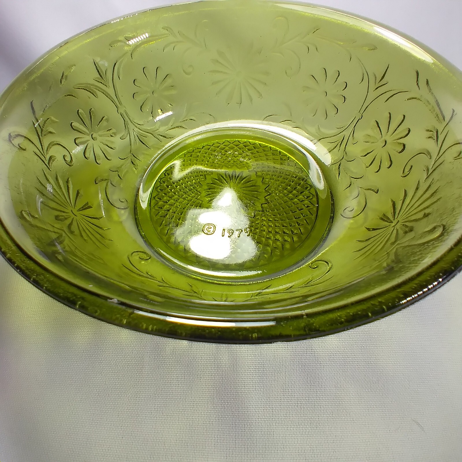 Vintage FTD 1979 Green Glass Serving Bowl Country Floral Pattern