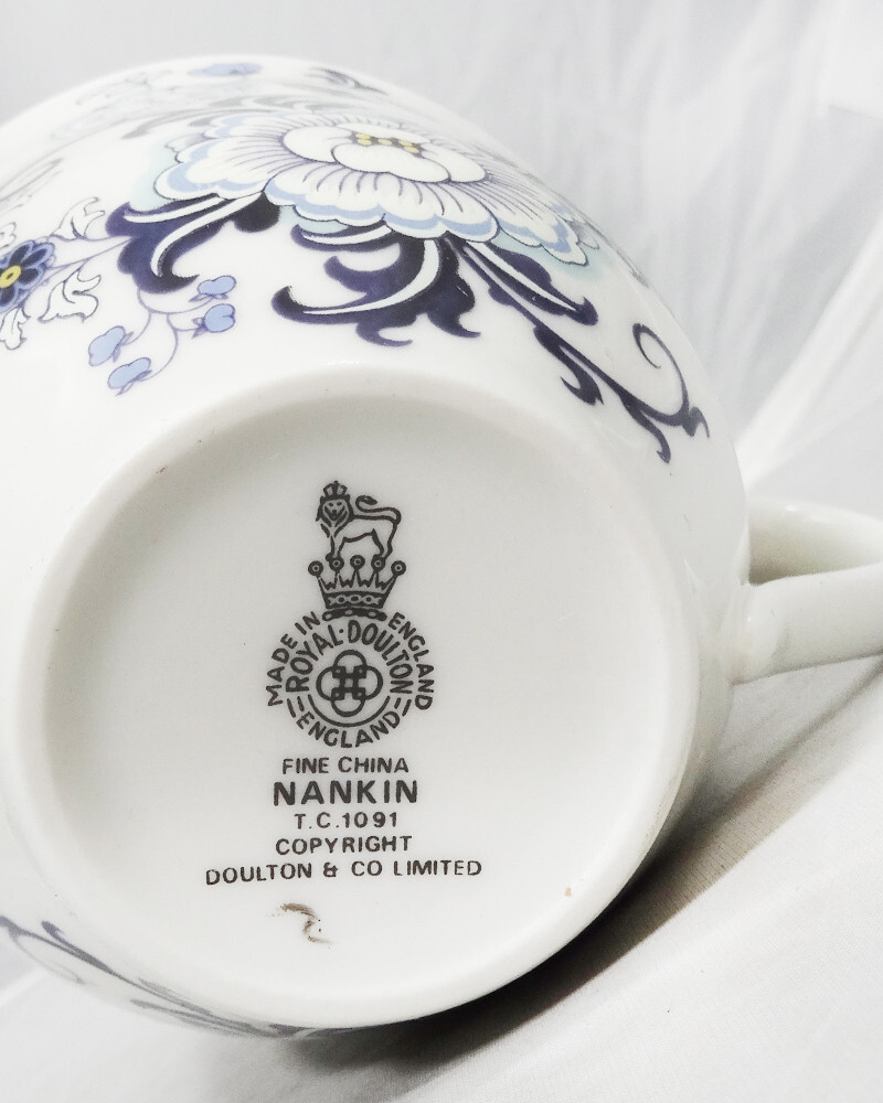 NANKIN TC1091 by Royal Doulton 5 Piece Place Setting NEW NEVER USED made England