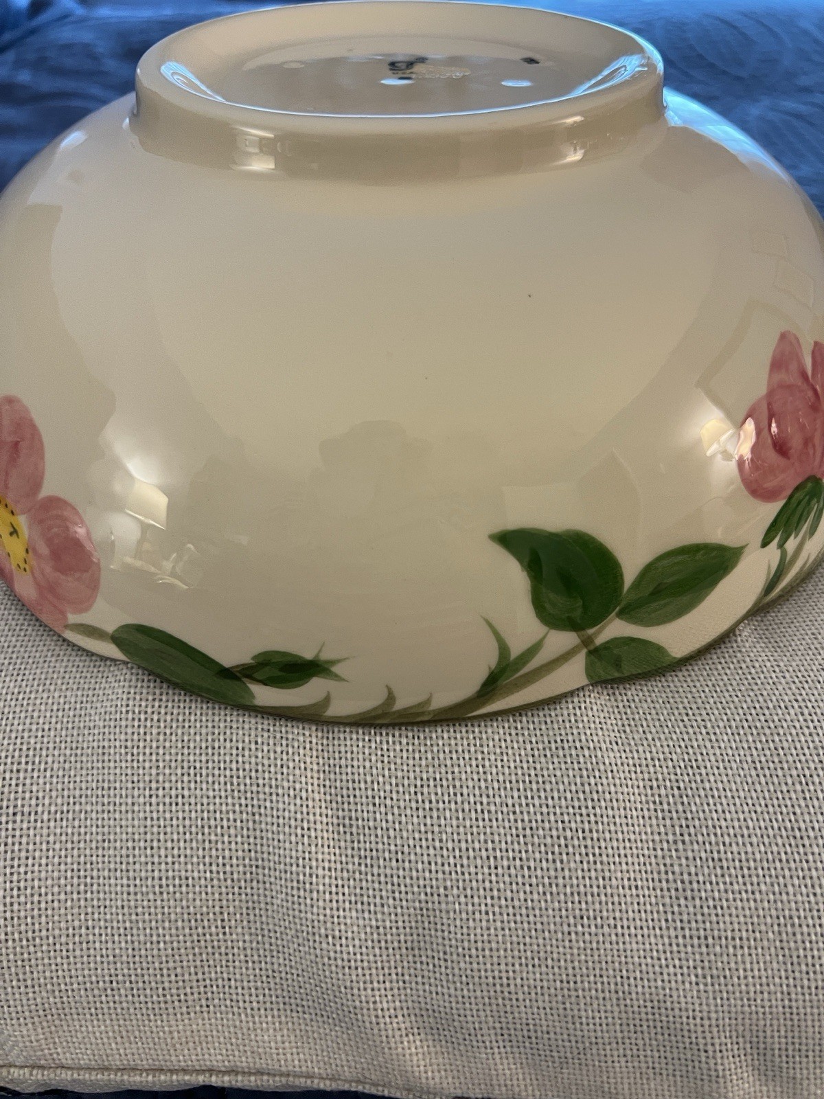 Franciscan Desert Rose LargeBowl Scalloped Rim White/Pink/Green USA
