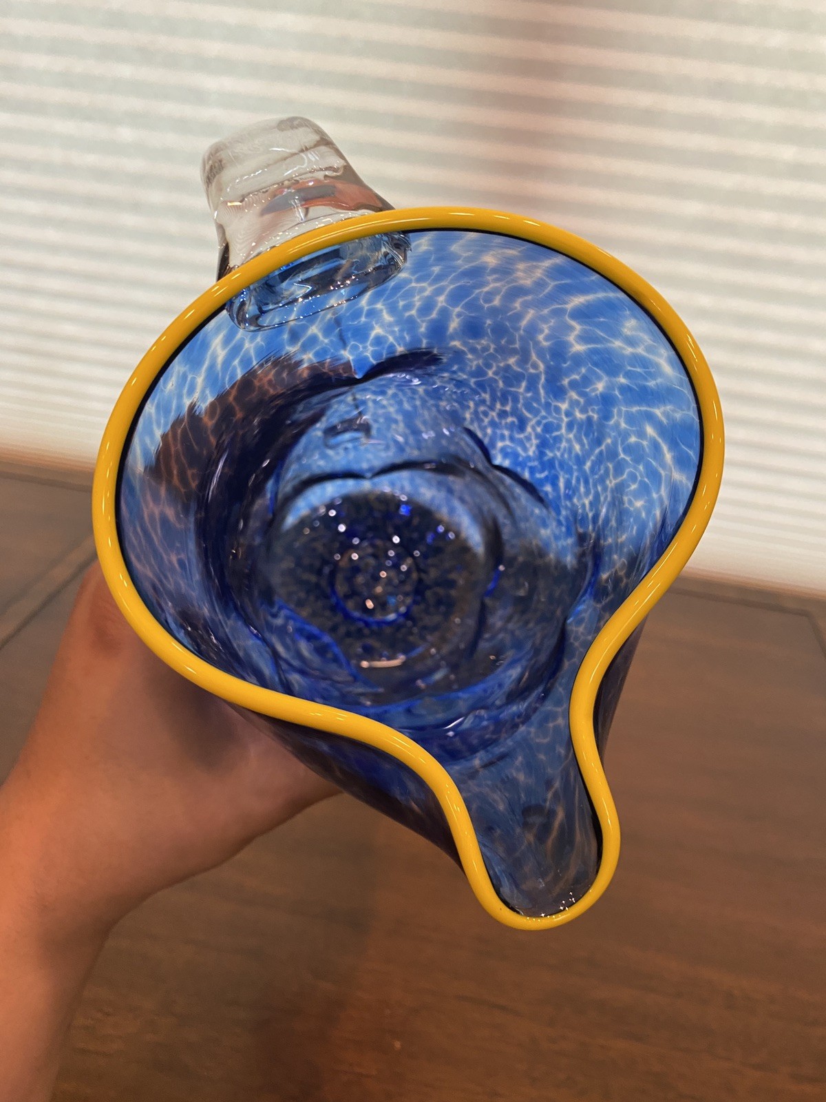 GEORGEOUS LARGE 2019 Cobalt Blue & Yellow Art Glass Pitcher 11.5″H Signed