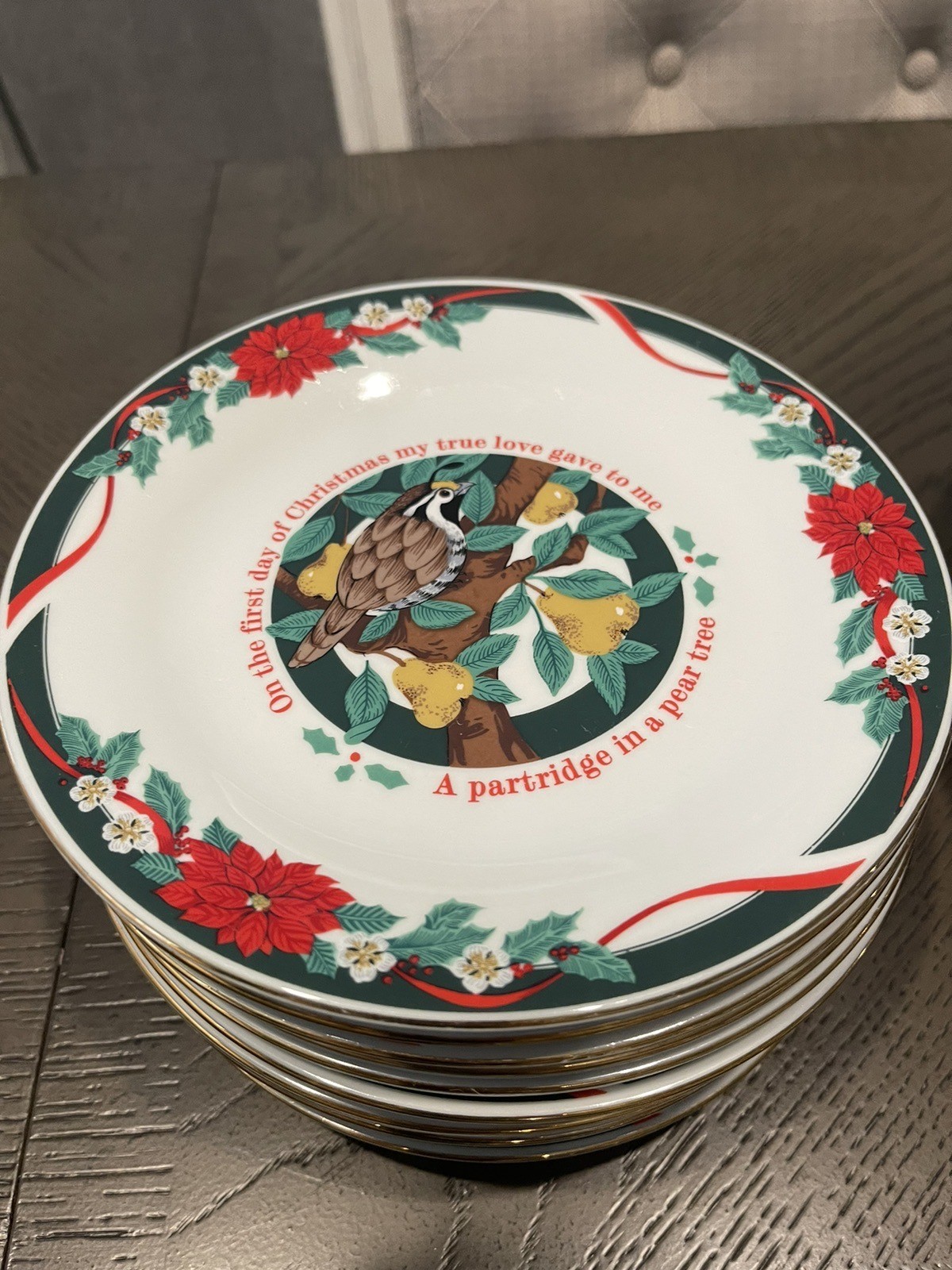 Tienshan Fine China Deck The Halls Christmas Dinnerware 52 Pieces Service For 10