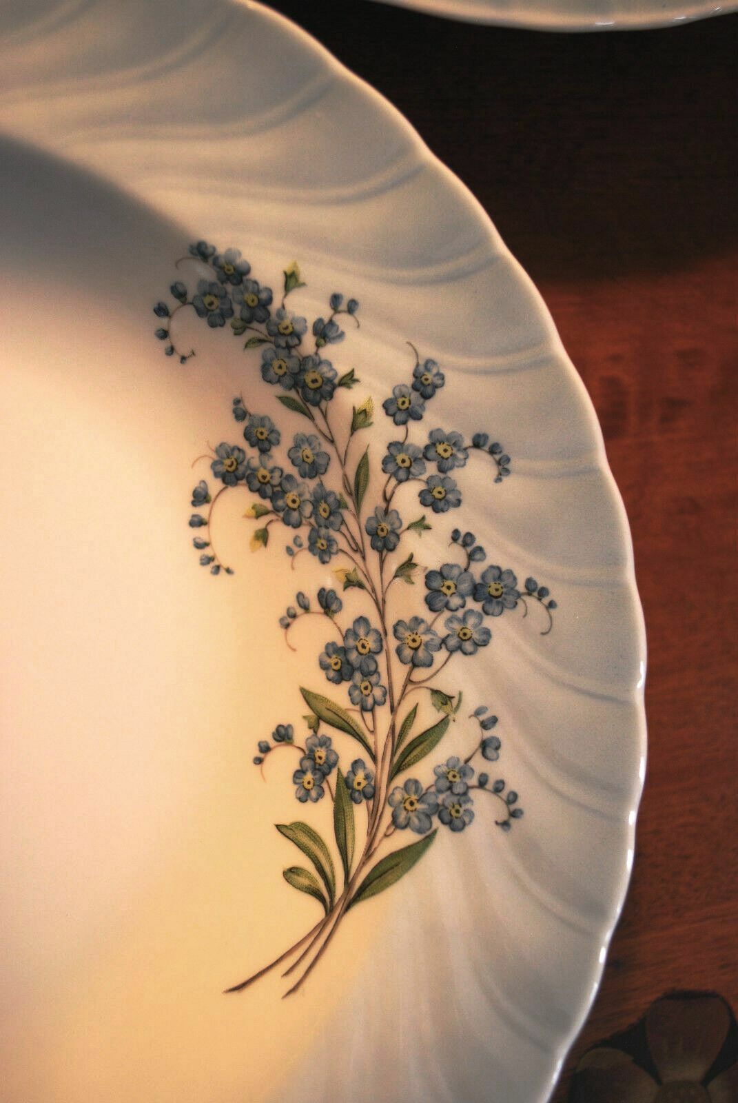 Vtg Set 4 Soup Bowls BLUE FADE FLOWERS 9″ Christineholm Porcelain SCALLOPED RIM