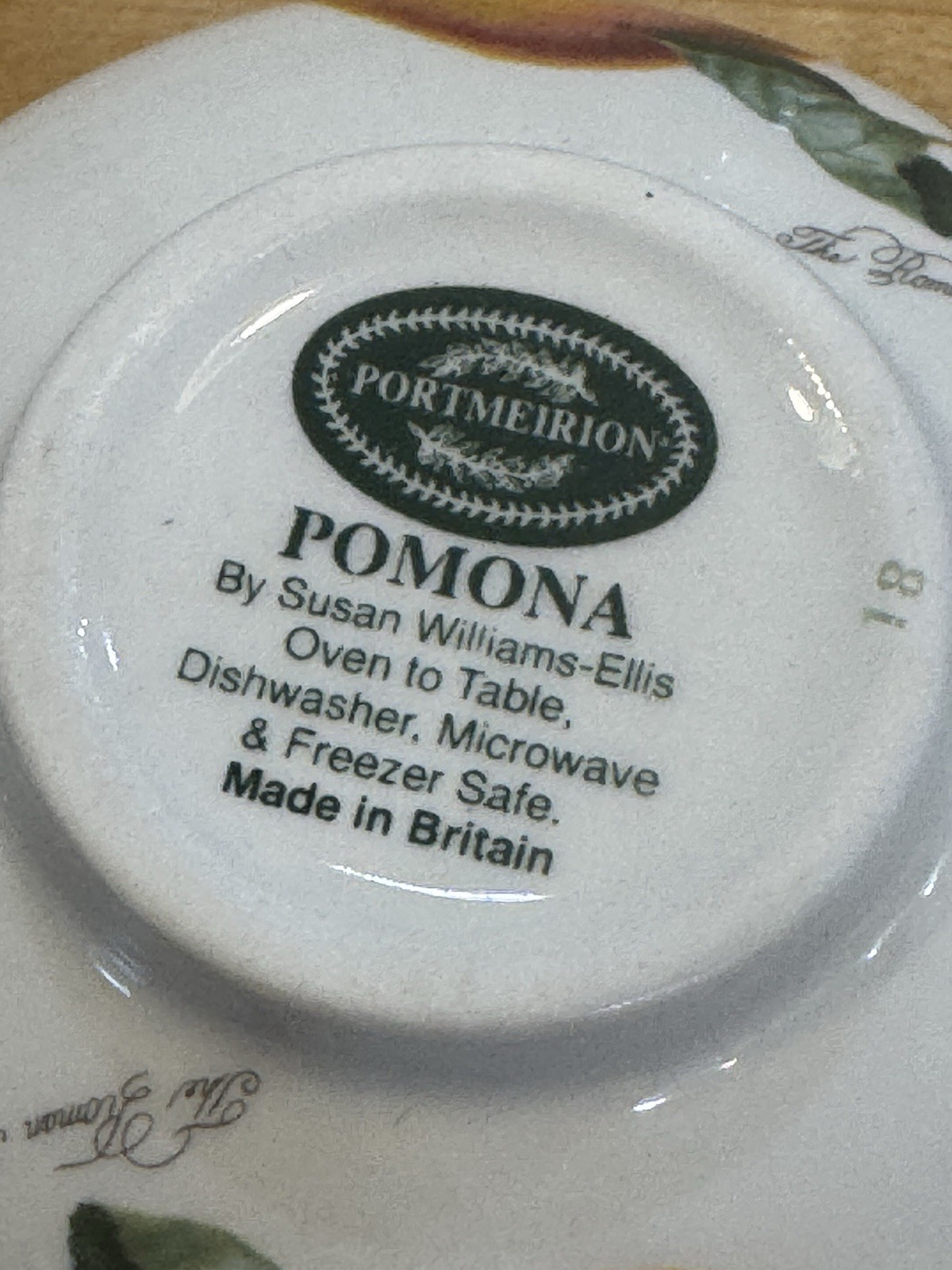 Vtg Set of 2 Portmeirion Pomona Romantic Footed Cup Coffee Mugs Apple England