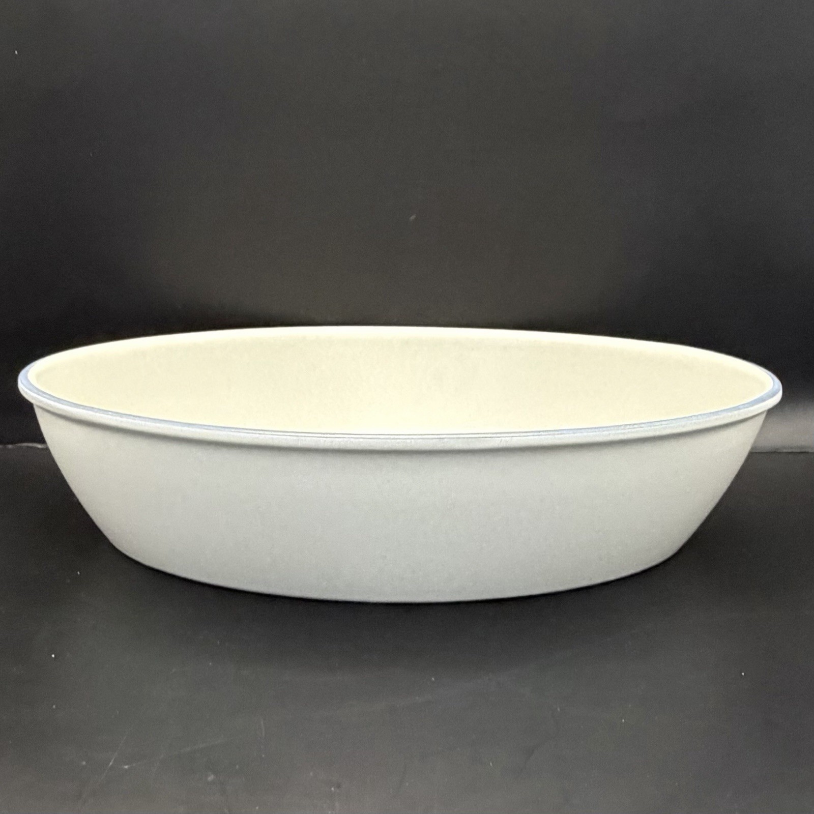 Pfaltzgraff Folk Art Oval Vegetable Serving Bowl Blue Floral Tan Stoneware 10″
